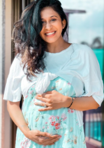 Kishwer Merchant is definitely a trend-setter but she doesn’t fail to impress us with her comfy-yet-chic maternity style